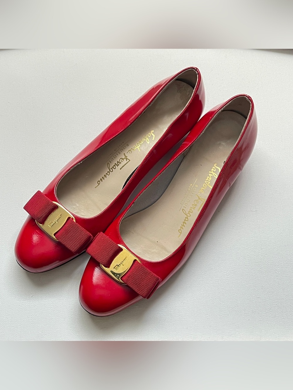 Salvatore Ferragamo Red Leather Vara Bow Low Block Heel Pumps Women's 6.5 B